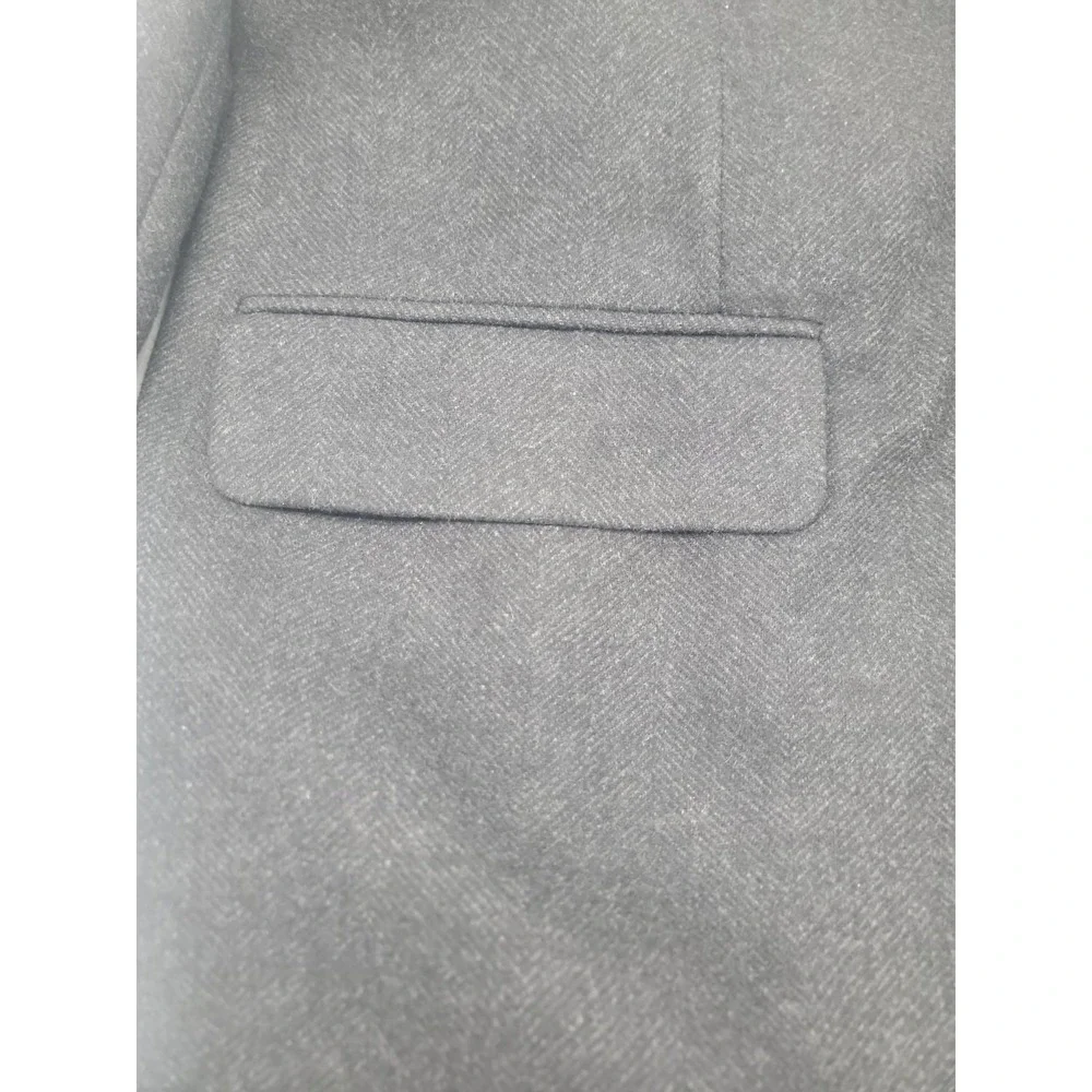 Banana Republic 52% polyester